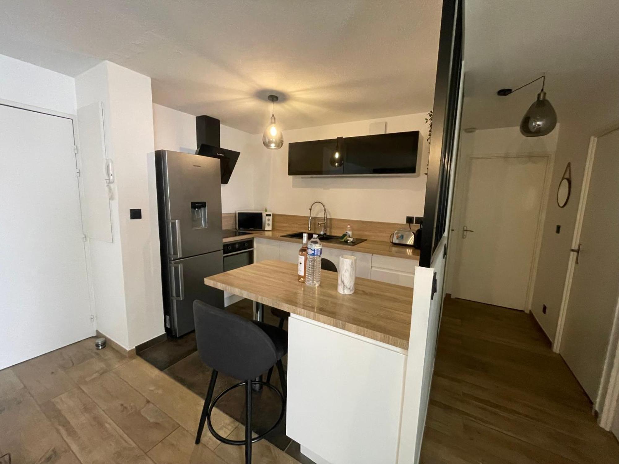 L'Amandier - Clim Et Parking - Apartment Sete Ngoại thất bức ảnh